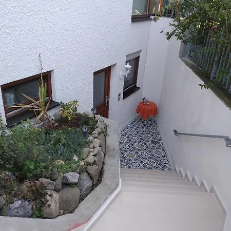 Gemuetliche Ferienwohnung Mit Gartenanteil In Wangen Im Allgaeu Appartamento *